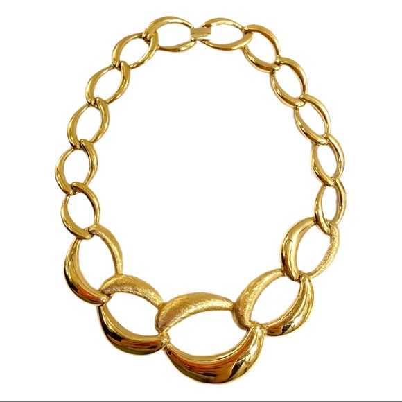Vintage NAPIER Gold Chunky Chain Link Necklace - Picture 2 of 8